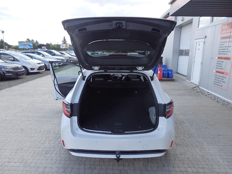 Toyota Corolla 1.8i HYBRID + LPG - fotka 8 z 35