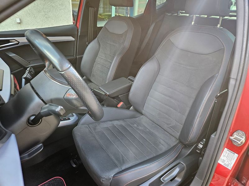 Seat Arona 1,0 TSI 81kW, FR, 1.maj., ČR - fotka 12 z 33