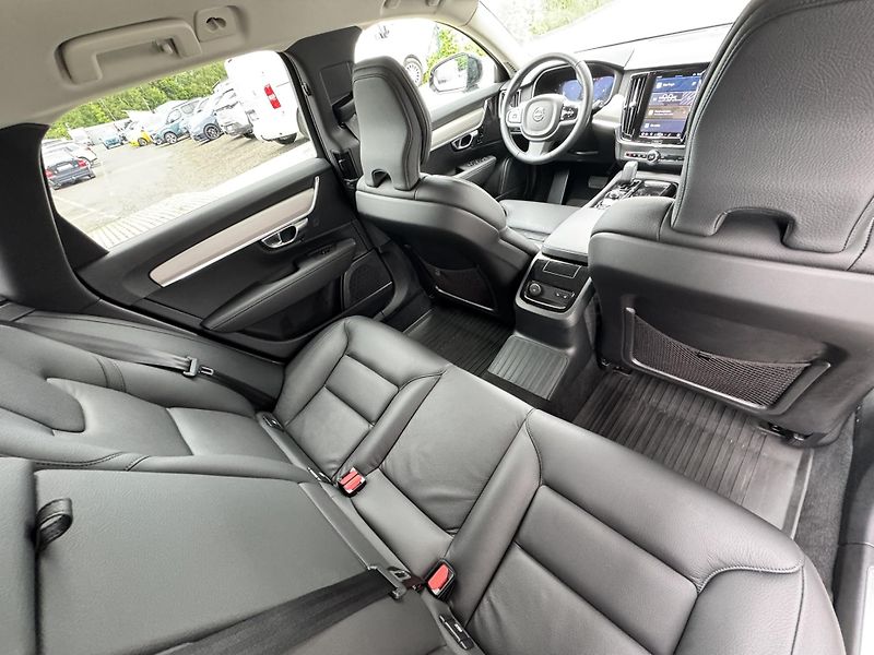 Volvo V90 T6 AWD PLUS DARK // REZERVACE - fotka 23 z 50