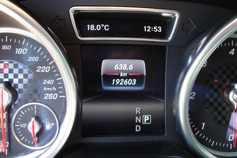 Mercedes-Benz GLE (2017) 350 D,4-Matic,AUT,AMG paket - fotka 90 z 92