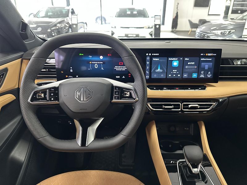 MG HS (2025) EXCLUSIVE A/T - fotka 10 z 15