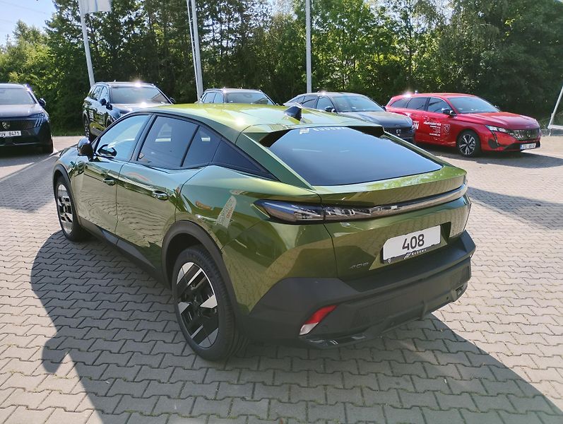 Peugeot 408 (2026) ALLURE Hybrid 145 e-DCS6 - fotka 5 z 26