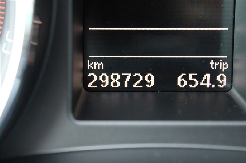 Škoda Superb 2,0 TDI  ČR,AUTOMAT,ELEGANCE - fotka 9 z 29