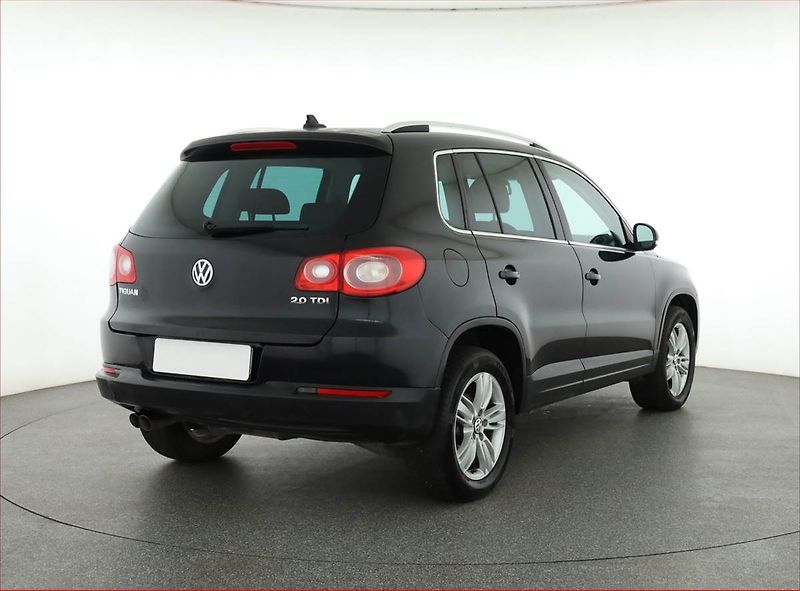 Volkswagen Tiguan (2008) 2.0 TDI, 4X4, Automat - fotka 5 z 16