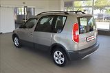 Škoda Roomster 1,2 TSi, 1.maj,SCOUT,digiklima - náhled 8