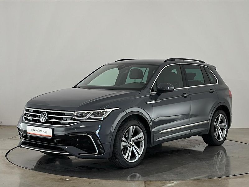 Volkswagen Tiguan R-Line DSG - fotka 1 z 29