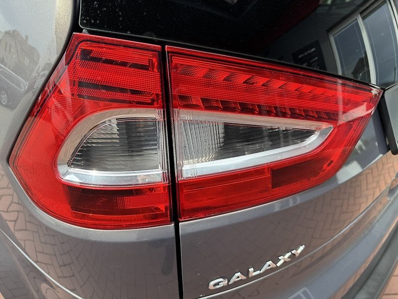 Ford Galaxy (2013) 2.0TDCi Navi Digi Klima - fotka 42 z 46
