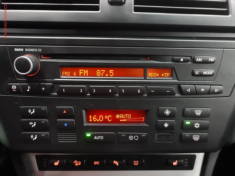 BMW X3 (2008) 2.0d xDrive20d, AT, xenon - fotka 18 z 22