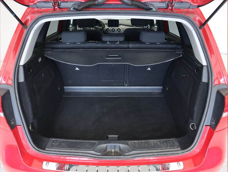 Mercedes-Benz Třídy B (2015) B 180 CDI, Automat, Serv.kniha - fotka 14 z 20