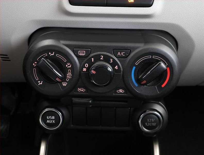 Suzuki Ignis (2018) 1.2, Serv.kniha - fotka 11 z 15