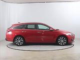 Hyundai i30 (2018) 1.4 T-GDI, Automat, Serv.kniha - náhled 6
