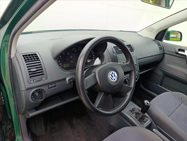 Volkswagen Polo 1,2 Klimatizace koup. v ČR - fotka 13 z 26