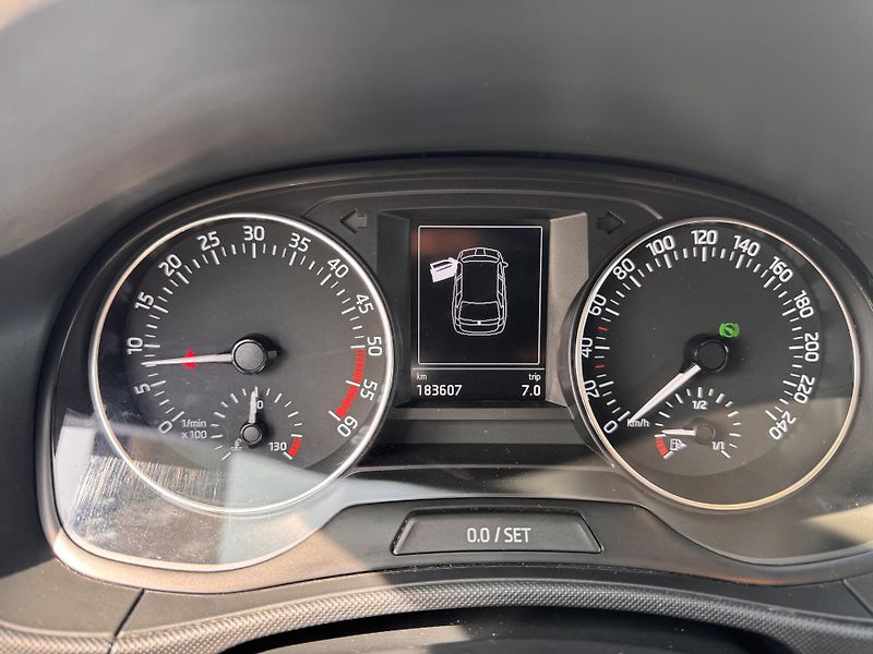 Škoda Fabia (2017) 1.4 TDI DSG - fotka 20 z 28