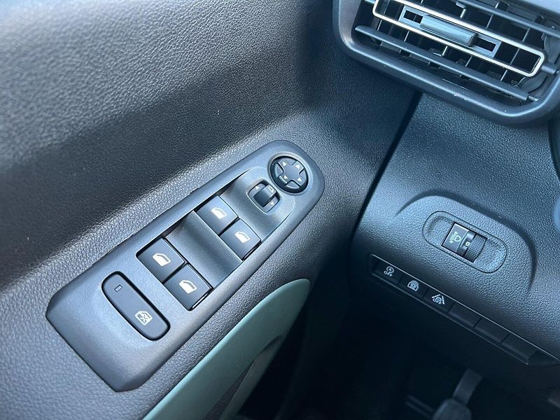Citroën Berlingo (2019) 1.5HDi 96kW! XTR! ČR+1.maj.! - fotka 24 z 37