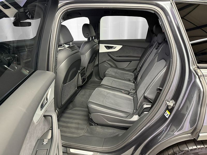 Audi Q7 50 TDI QUATTRO S-LINE, MATRIX, - fotka 11 z 32
