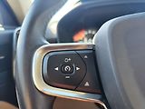 Volvo XC40 D3 2.0D Momentum Pro AT - náhled 28
