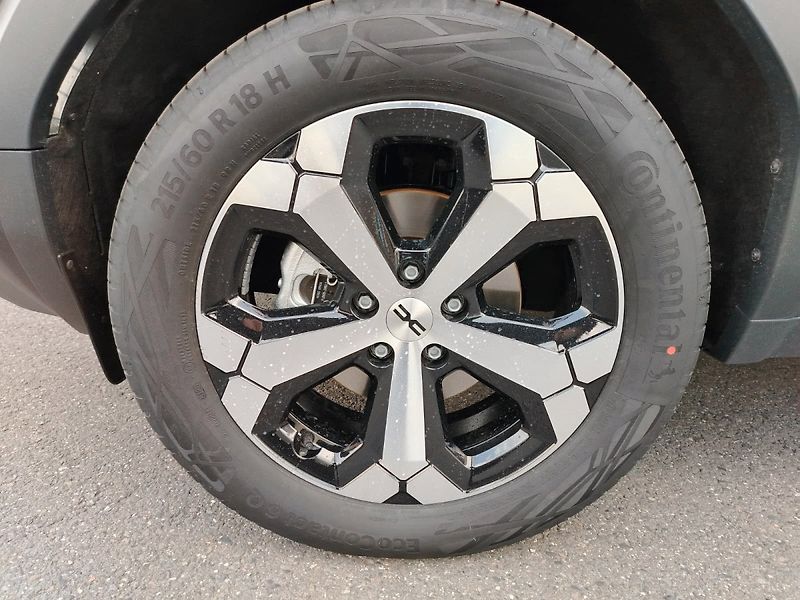 Dacia Duster (2026) Journey hybrid 150 4x4 (automa - fotka 9 z 9