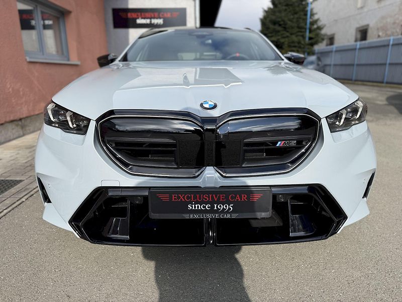 BMW M5 Touring Individual NEW Garance - fotka 9 z 55