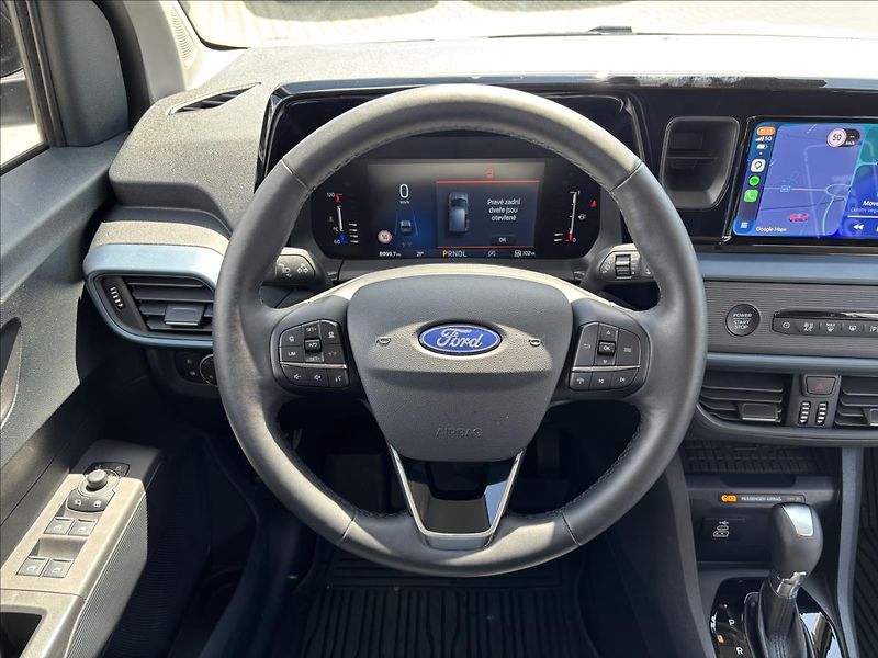 Ford Tourneo Courier 1,0 EcoBoost 91 kW Active AUT - fotka 19 z 44