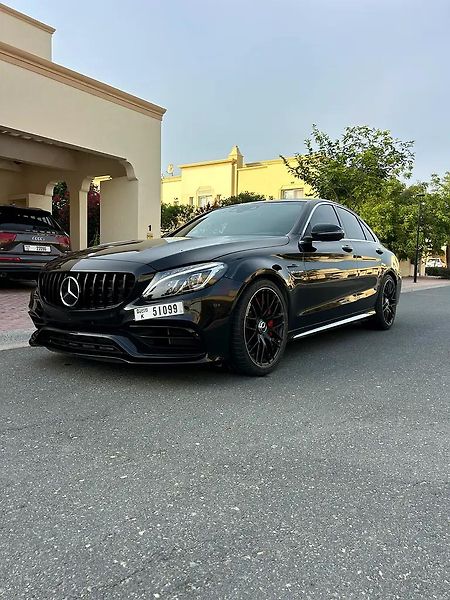 Mercedes-Benz Třídy C (2016) Mercedes C63s AMG - fotka 7 z 13