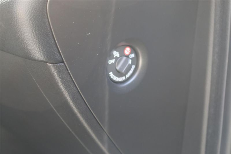 Renault Captur (2020) 1,6 Intens E-TECH Plug-in - fotka 56 z 71