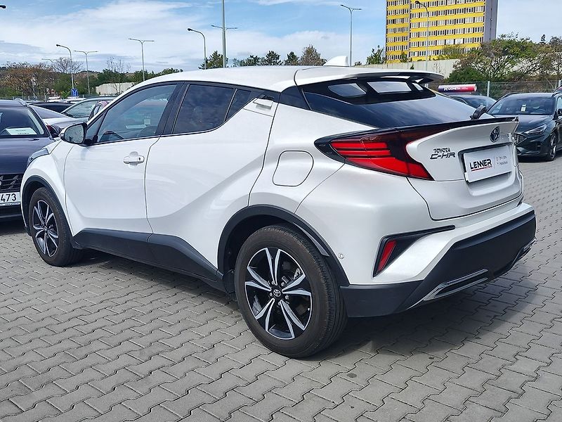Toyota C-HR 2.0 HEV/112kW Executive E-CVT - fotka 7 z 28