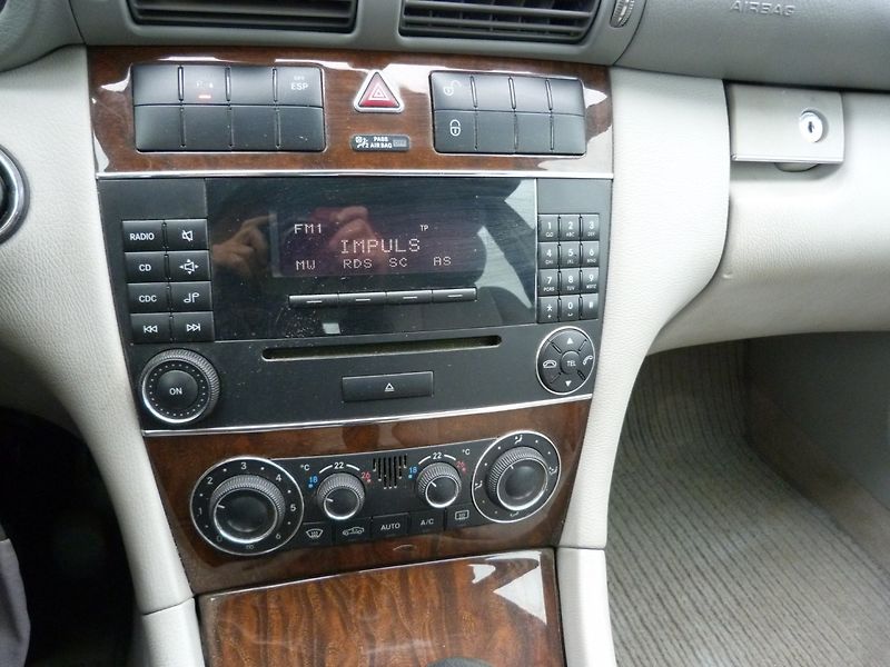 Mercedes-Benz Třídy C 200 CDI - fotka 20 z 21