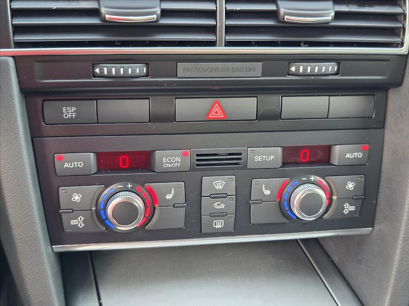 Audi A6 3,0 TDi 171kW Quattro Business - fotka 15 z 20