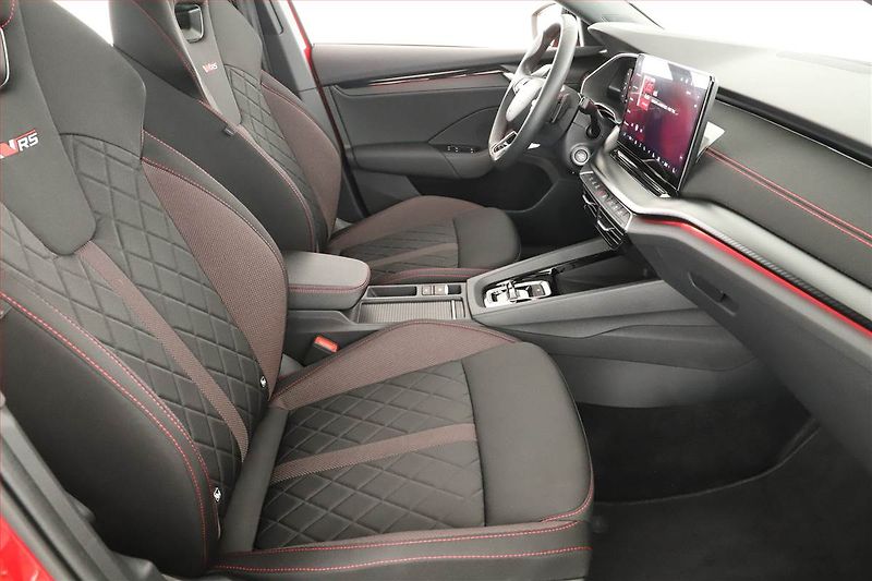 Škoda Octavia (2025) RS 2.0 TSI, RS, Matrix FullLed - fotka 7 z 26