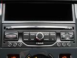 Peugeot 5008 (2015) 2.0 HDi, AC, navi, park.asist - náhled 17
