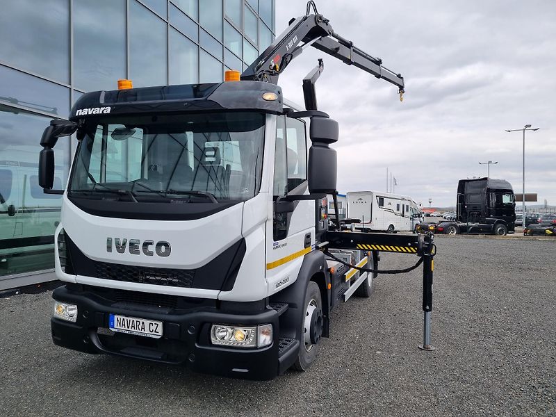 Iveco Eurocargo 140E22 KONTEJNER + RUKA HIAB - fotografie inzerátu