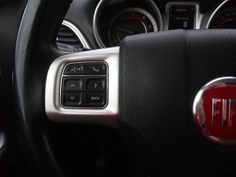 Fiat Freemont (2012) 2.0 MultiJet, 4X4, Automat - fotka 15 z 19