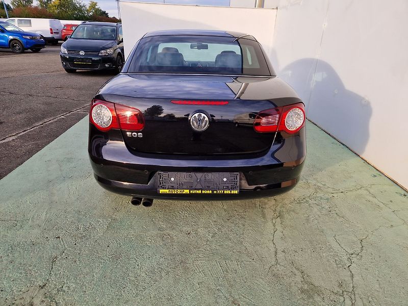 Volkswagen EOS Edition 2.0 TSI - fotka 9 z 29