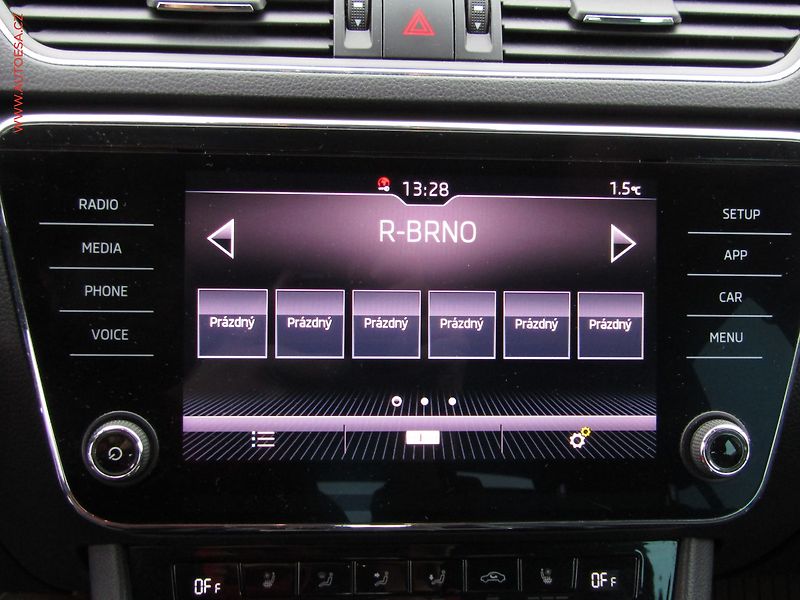 Škoda Superb (2019) 2.0TDi 4x4, 2.maj,ČR, Style - fotka 17 z 23
