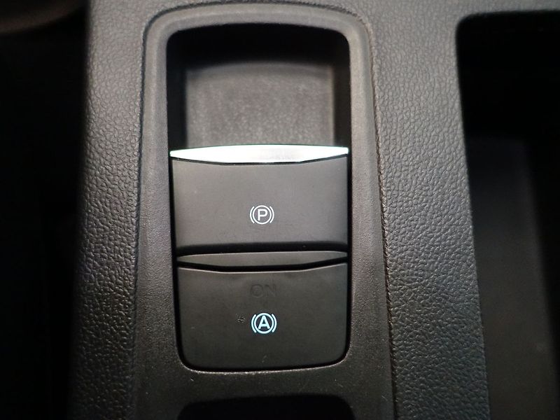 Ford Focus 2,0 ST Styling-Paket Performan - fotka 34 z 57