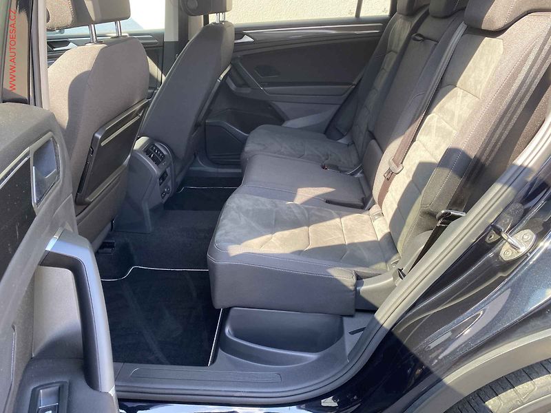 Volkswagen Tiguan Allspace (2018) 2.0 TDi 4X4, Highline, DSG - fotka 10 z 20