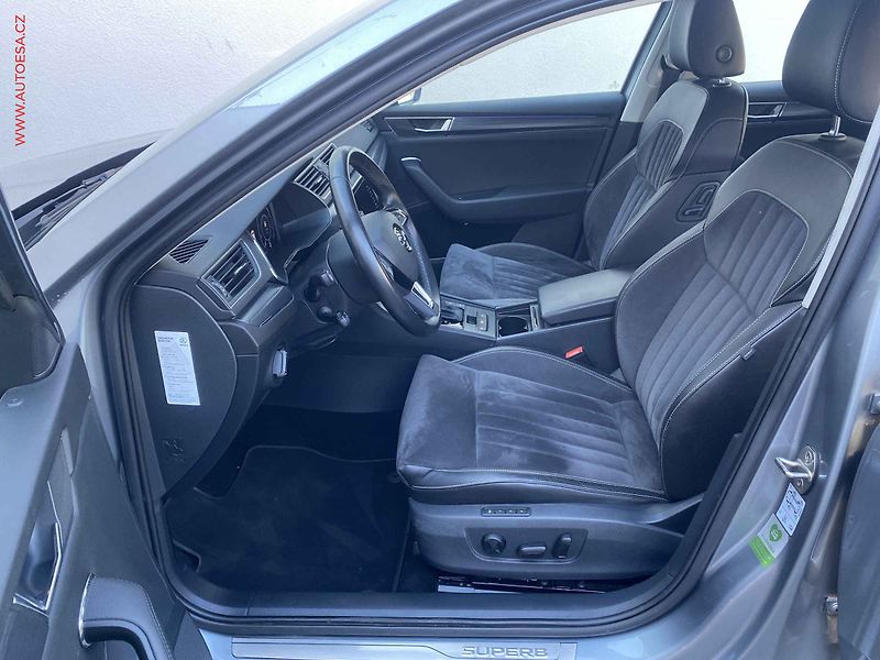 Škoda Superb (2019) 2.0 TSi, Style, DSG, +ALU - fotka 9 z 20