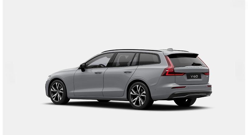 Volvo V60 (2026) B4 PLUS DARK AUT - fotka 14 z 17