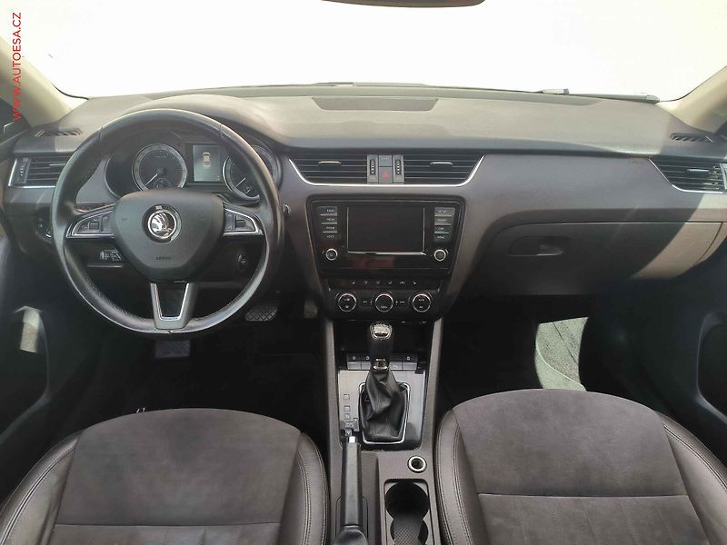 Škoda Octavia (2016) 2.0TDi 4x4, ČR, DSG - fotka 8 z 22