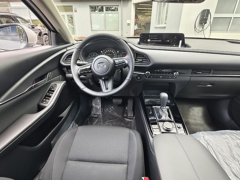 Mazda CX-30 (2026) 2.5i CentreLine+Style paket - fotka 6 z 14