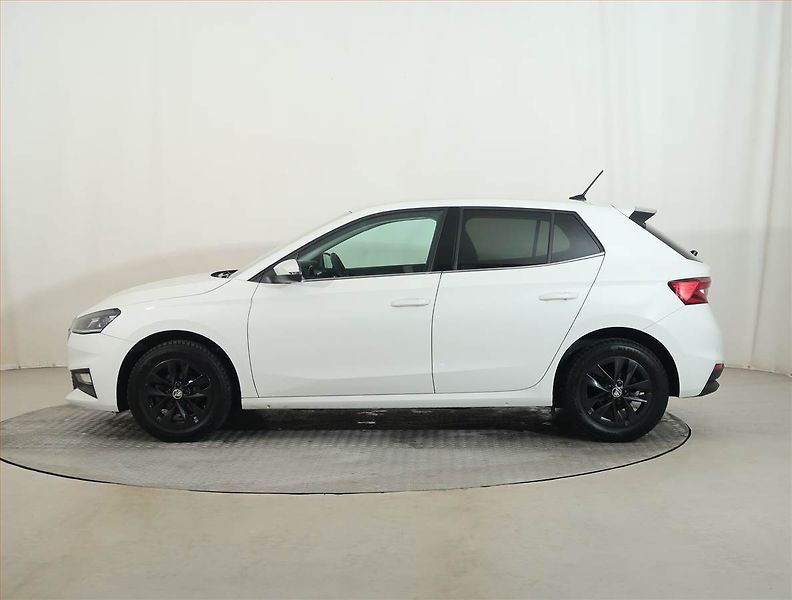 Škoda Fabia (2023) Style 1.0 TSI, ČR,1.maj - fotka 3 z 15