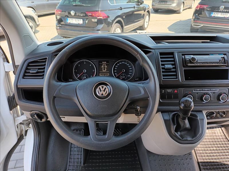 Volkswagen Transporter 2,0 TDI,ČR,8MÍST,TAŽNÉ,SERVIS, - fotka 12 z 45