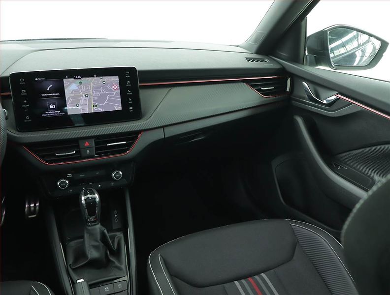 Škoda Kamiq (2025) Monte Carlo 1.5 TSI - fotka 8 z 18