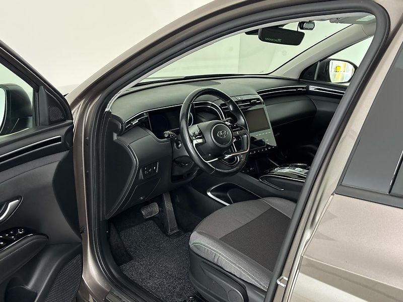 Hyundai Tucson Style 4x4 DCT - fotka 6 z 30