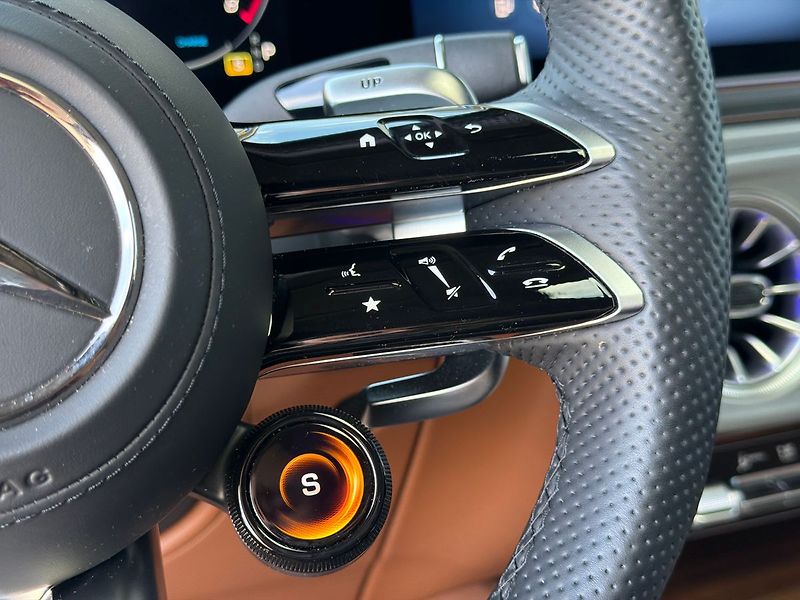 Mercedes-Benz Třídy G 63 AMG MANUFAKTUR, SUPERIOR - fotka 43 z 44