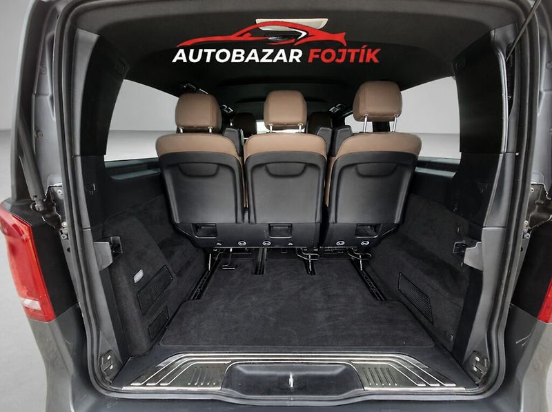 Mercedes-Benz Třídy V (2022) 300d AMG - fotka 18 z 24