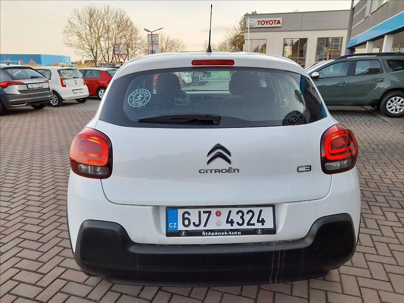 Citroën C3 1,2 PureTech - fotka 7 z 21