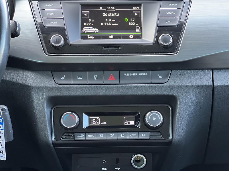 Škoda Fabia JOY 1.0MPi 55kw TEMPOMAT KLIMA - fotka 22 z 42