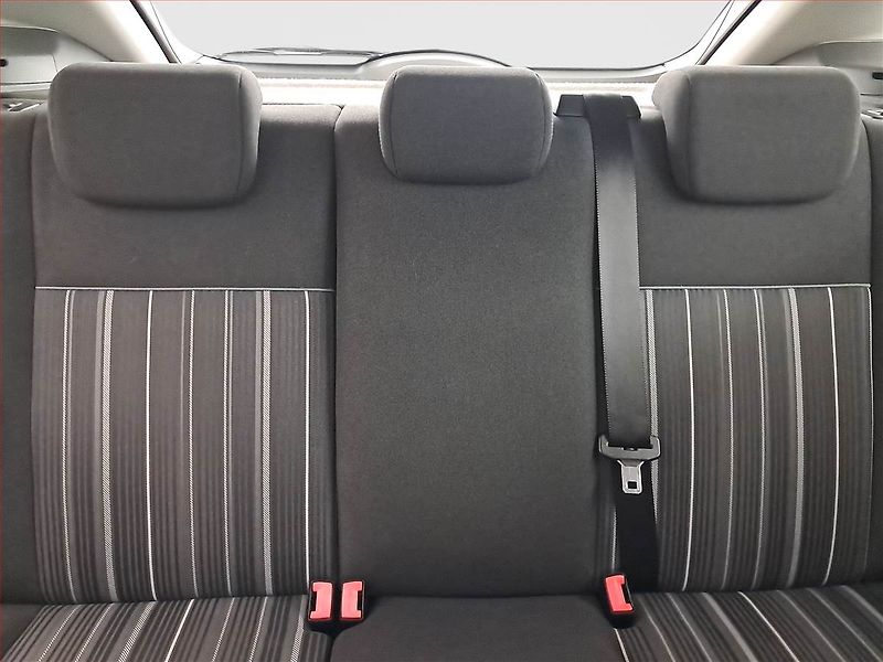 Ford Focus (2008) 1.6 16V, nová STK - fotka 10 z 17