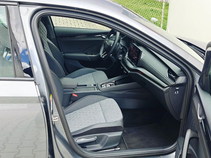 Škoda Octavia (2025) 2,0 TDI 110 kW Sportline DSG - fotka 19 z 42